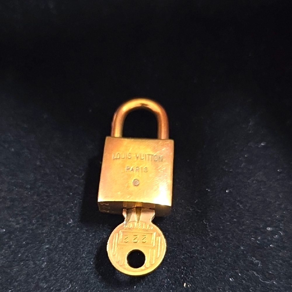 Louis Vuitton Lock And Key #222